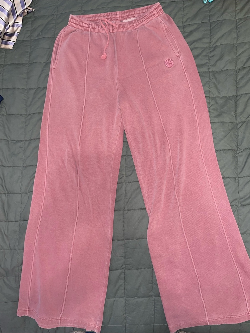 Women’s Pink Wide-Leg Track Pants - Pink